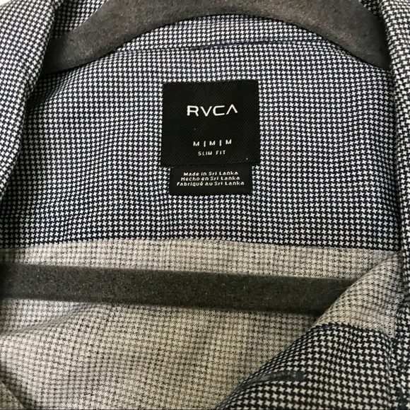 RVCA button up - Picture 2 of 4